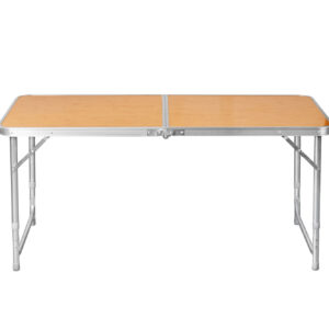 Table extérieure